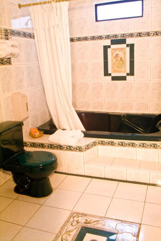 Hotel Podocarpus Loja Bagian luar foto